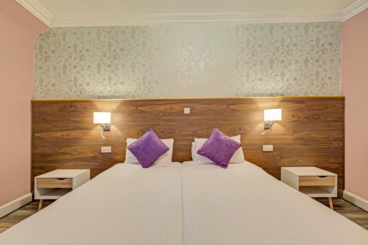 Kinloch Arms Hotel Carnoustie Esterno foto